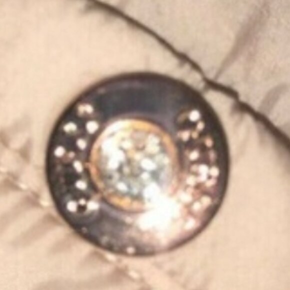 GUESS NEW w/tags. Winter Jacket rhinestone buttons giftable - Picture 6 of 8